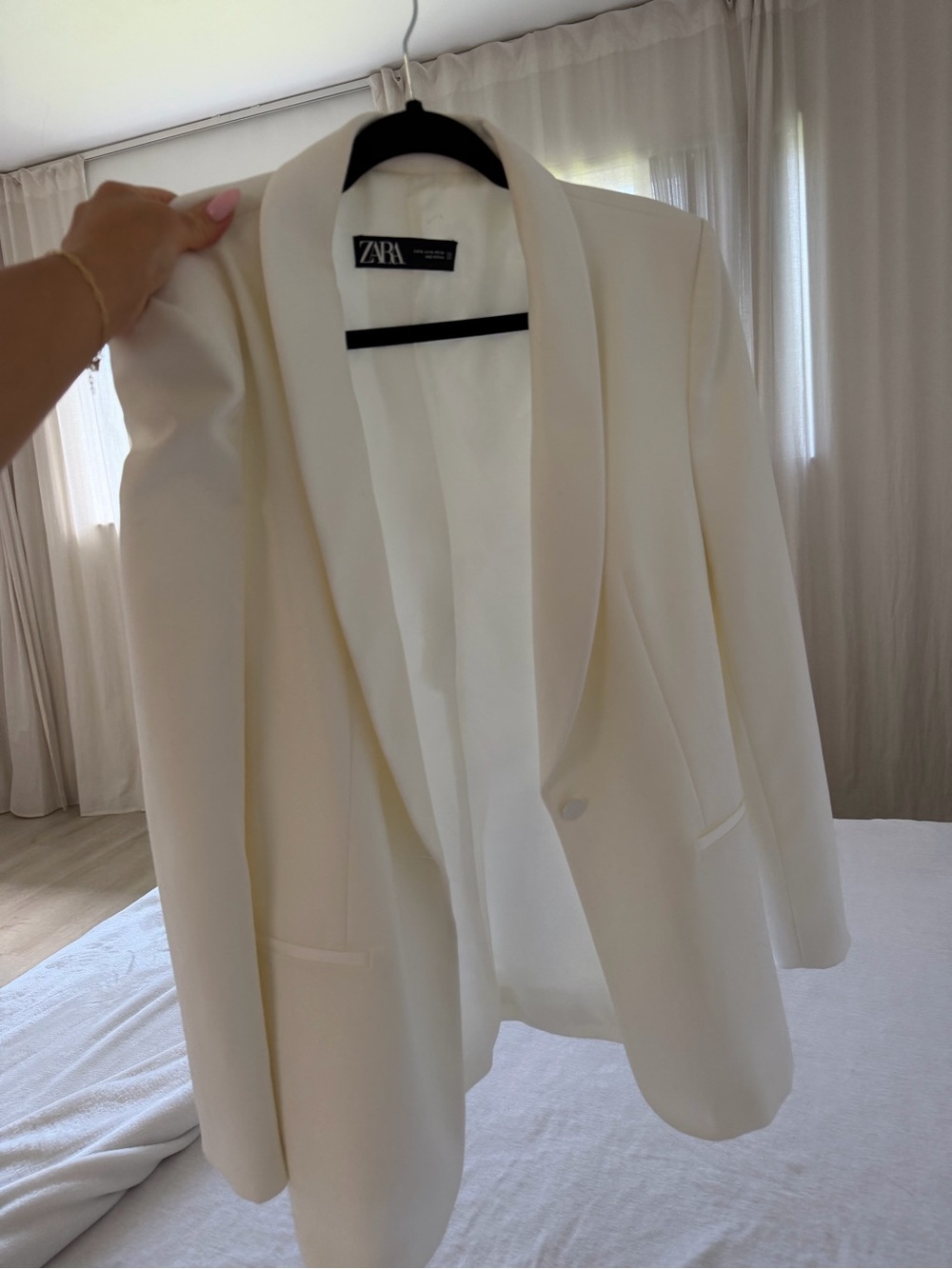 Zara Off-White Shawl Collar Single-Button Blazer